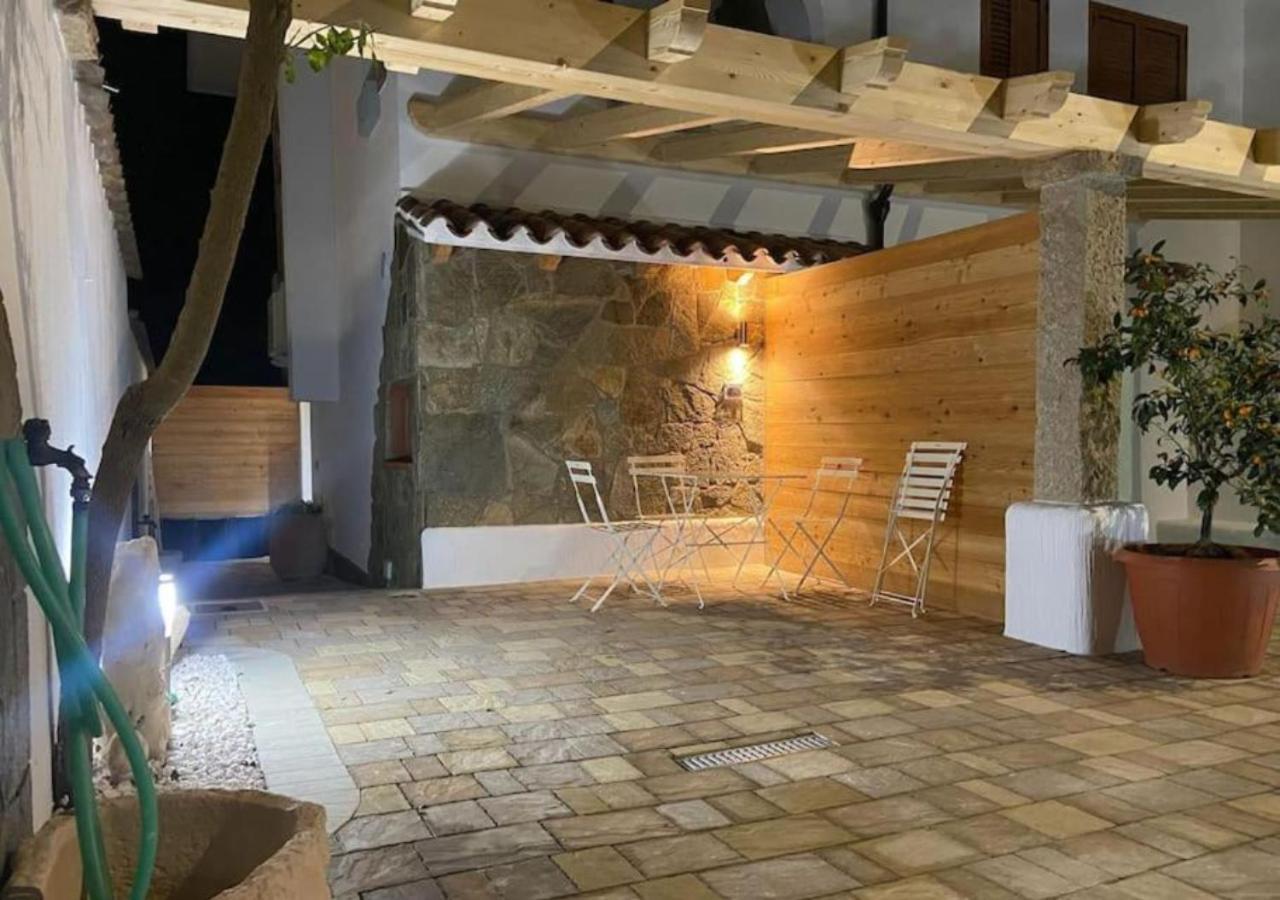 Loft Comodo Ed Elegante • Wi-Fi E Colazione Sanluri Exterior foto
